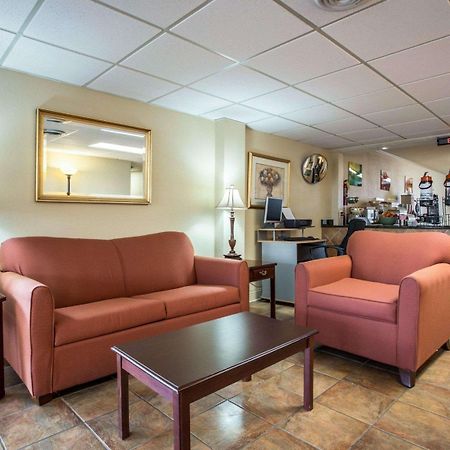 Quality Inn & Suites Monroe Dış mekan fotoğraf