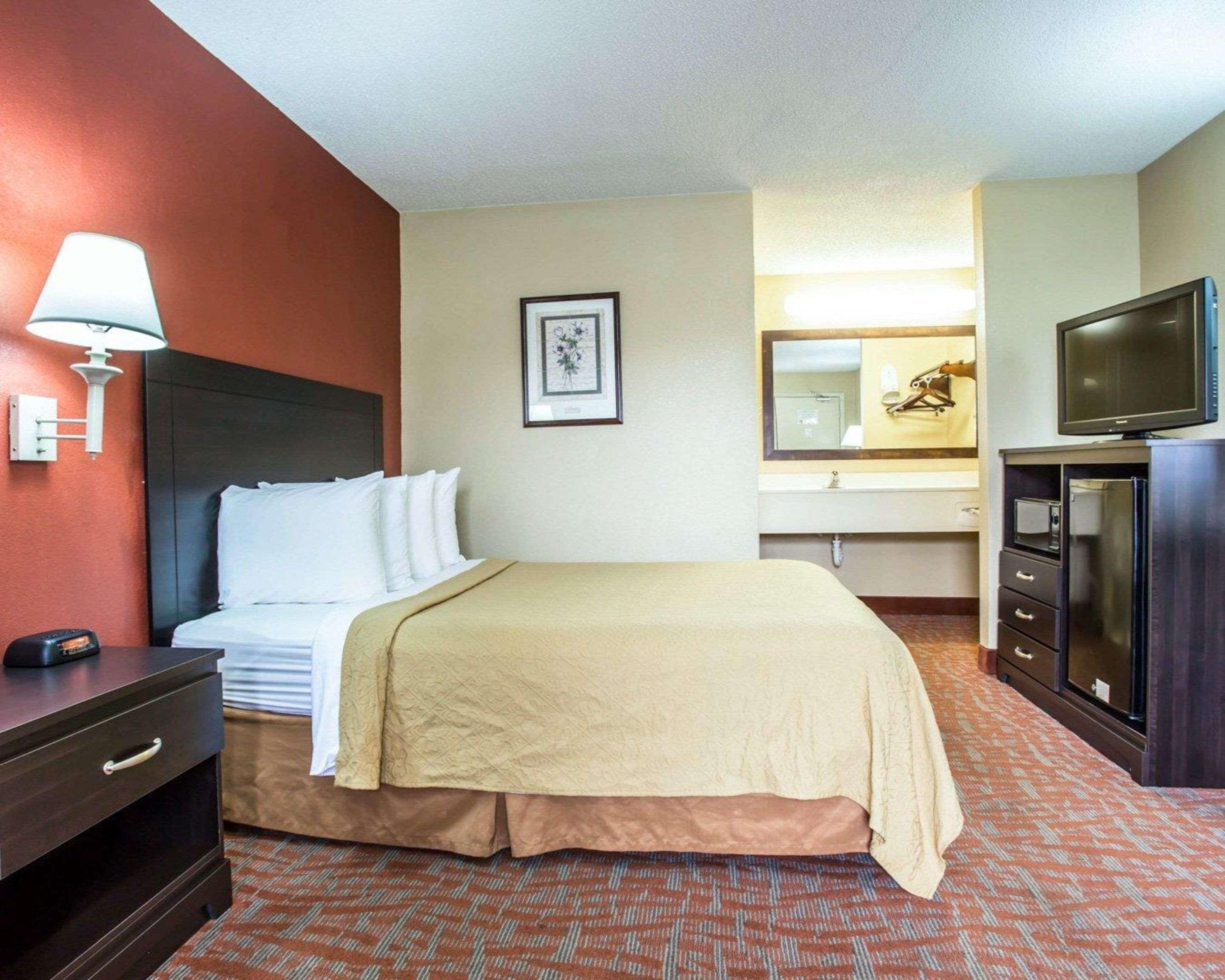 Quality Inn & Suites Monroe Dış mekan fotoğraf