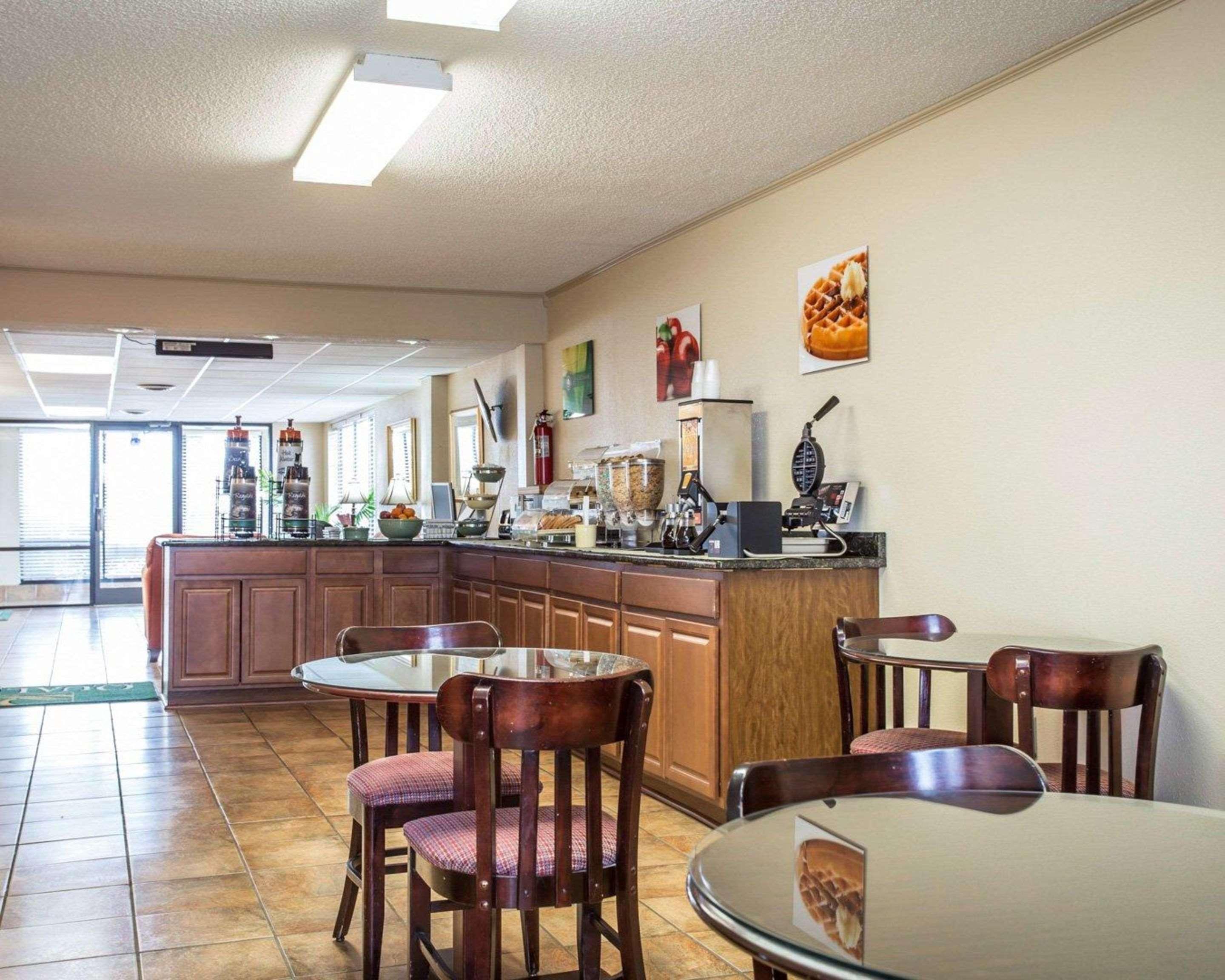 Quality Inn & Suites Monroe Dış mekan fotoğraf
