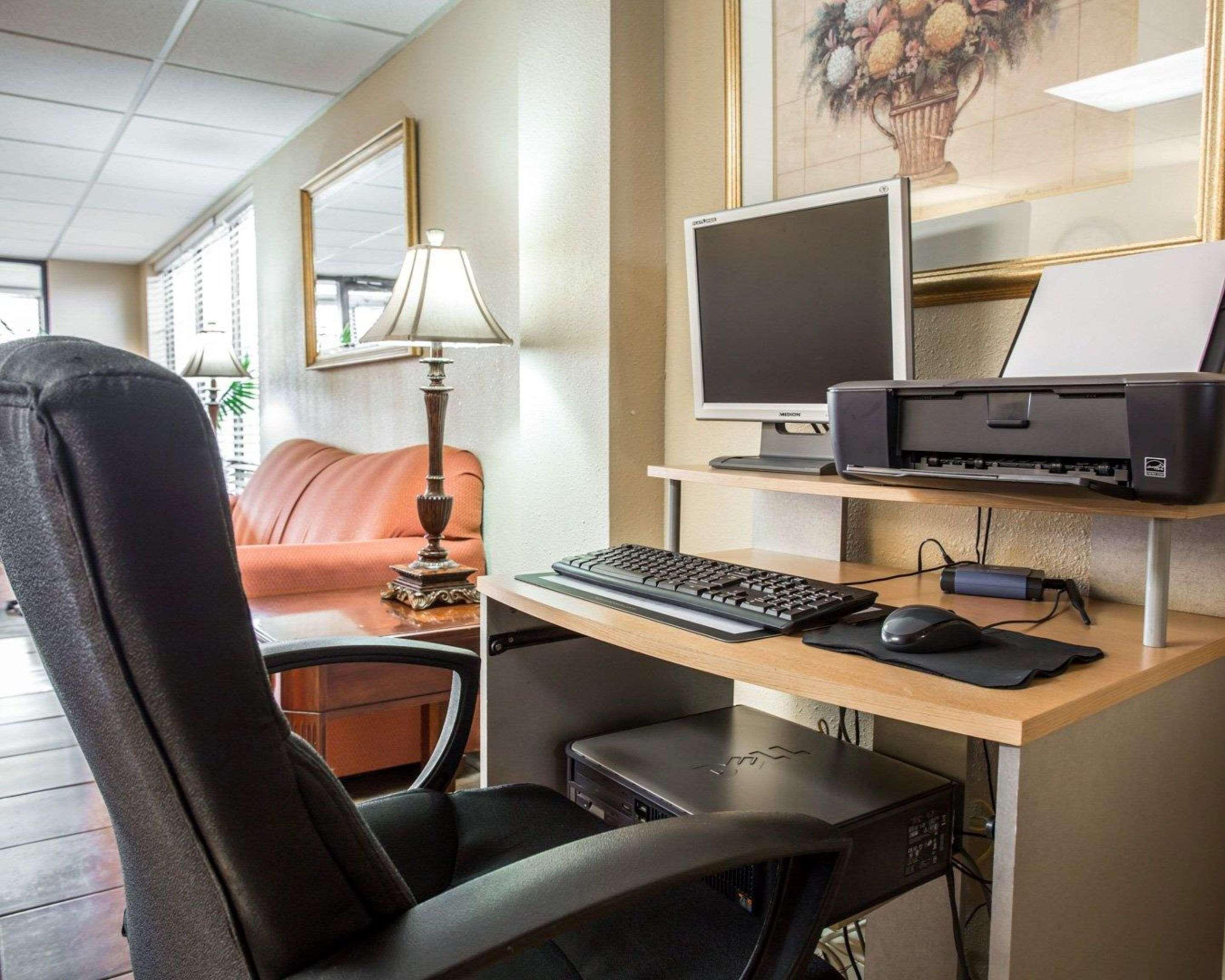 Quality Inn & Suites Monroe Dış mekan fotoğraf