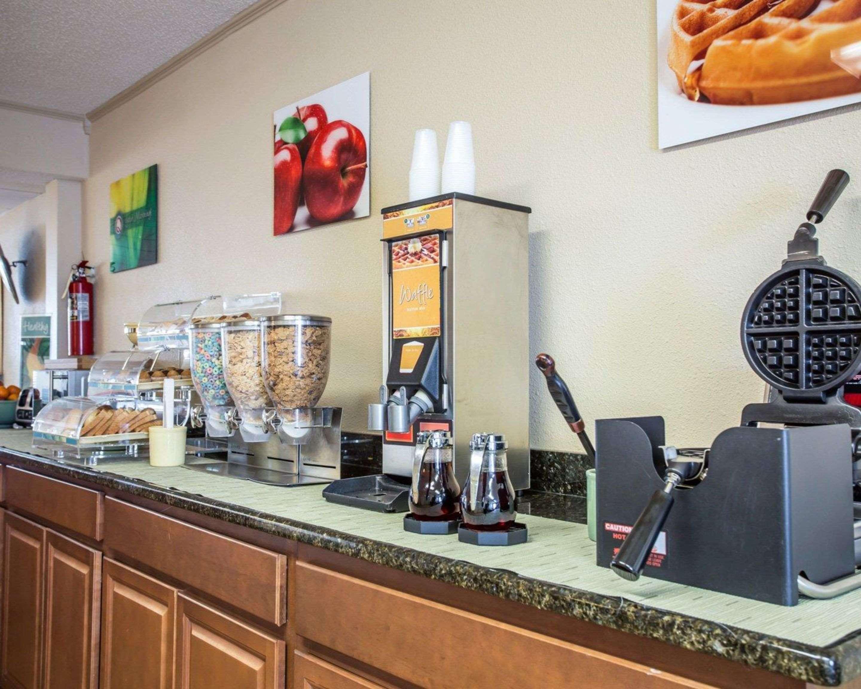 Quality Inn & Suites Monroe Dış mekan fotoğraf